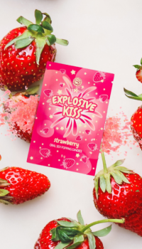 ORAL SEX POPPING CANDIES STRAWBERRY 9gr